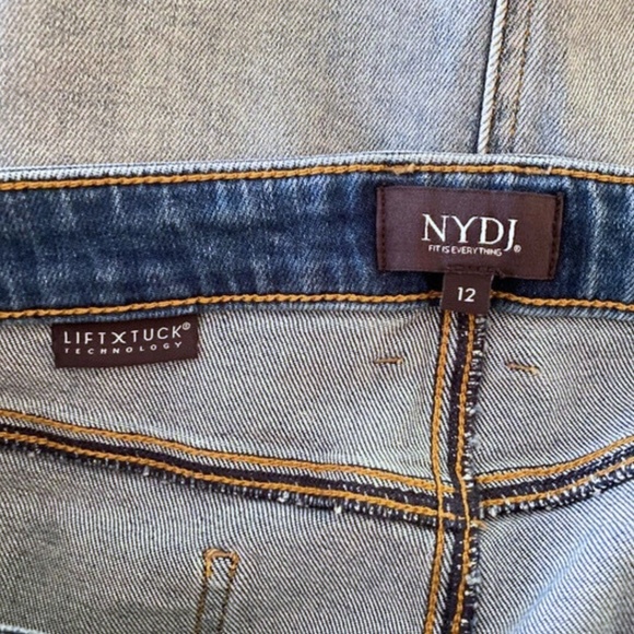 NEW NYDJ Denim Skirt Destructed Radiance 12 - Picture 14 of 17